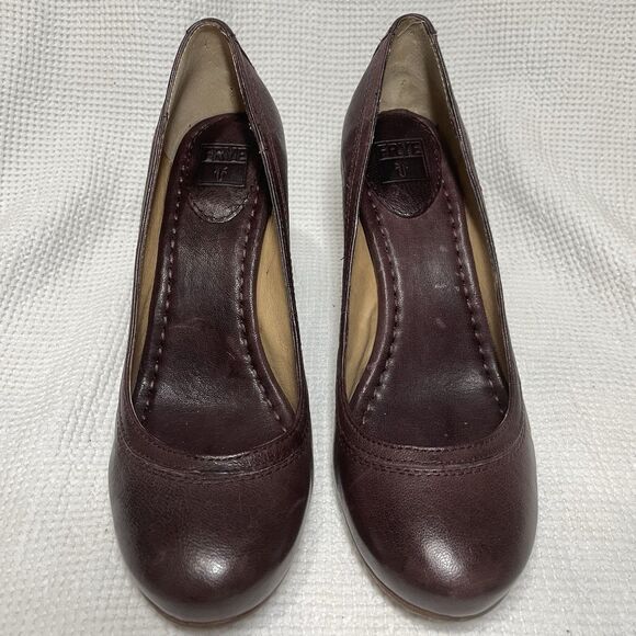 FRYE Carson Pump 73916 Burgundy Leather Round Toe Block Heel Shoes 7.5M - Picture 2 of 13